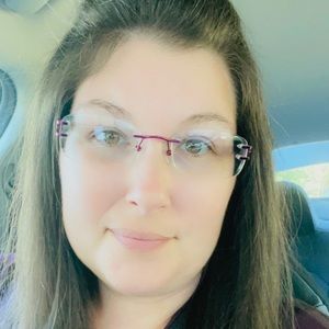 Meet your Posher, Rachelle